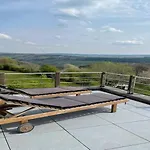 Сasa de vacaciones Panoramic With Private Sauna *