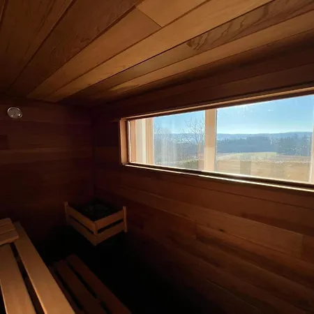 Panoramic With Private Sauna Nyaraló *
